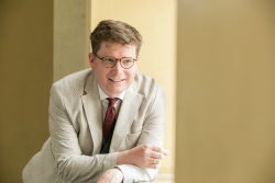 Isépy Péter PD Dr.